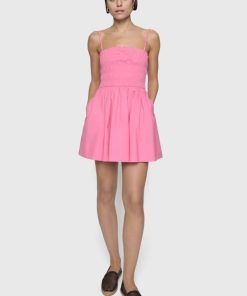 Gridthreads.shop4aa8104640 1