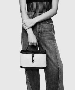 Gridthreads.shop6988de3115 5